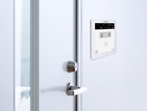 出入管理・入退室管理システム